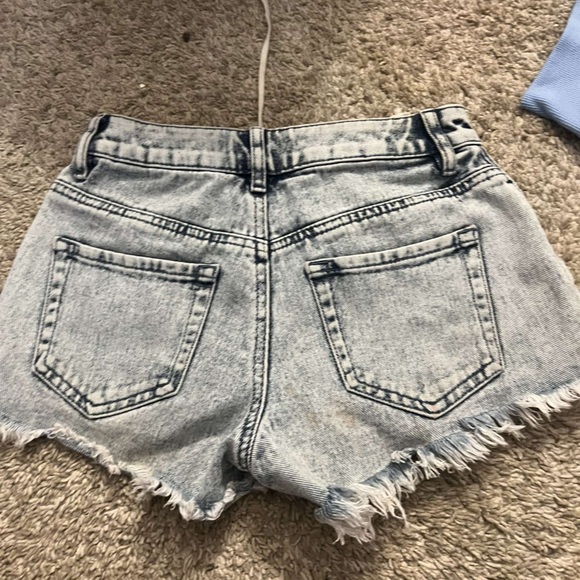 Pacaun shorts - Picture 2 of 2